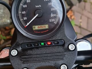 2011 Harley-Davidson Sportster 883, жёлтый, 799000 рублей, вид 2