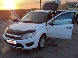2015 Lada (ВАЗ) Granta I, белый, 460000 рублей, вид 1