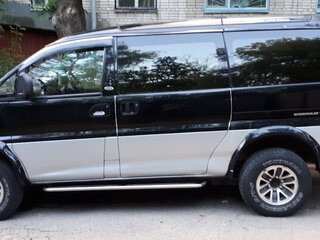 1995 Mitsubishi Delica IV, чёрный, 760000 рублей, вид 1