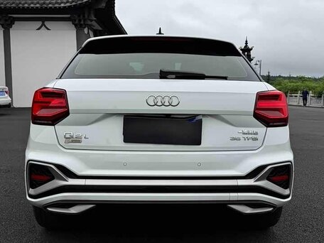 2022 Audi Q2 L 35 TFSI I Рестайлинг, белый, 1800000 рублей, вид 3