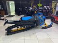 2022 Arctic Cat M-Series, голубой - вид 4