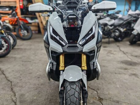 2021 Honda X-ADV, зелёный, 1590000 рублей, вид 5