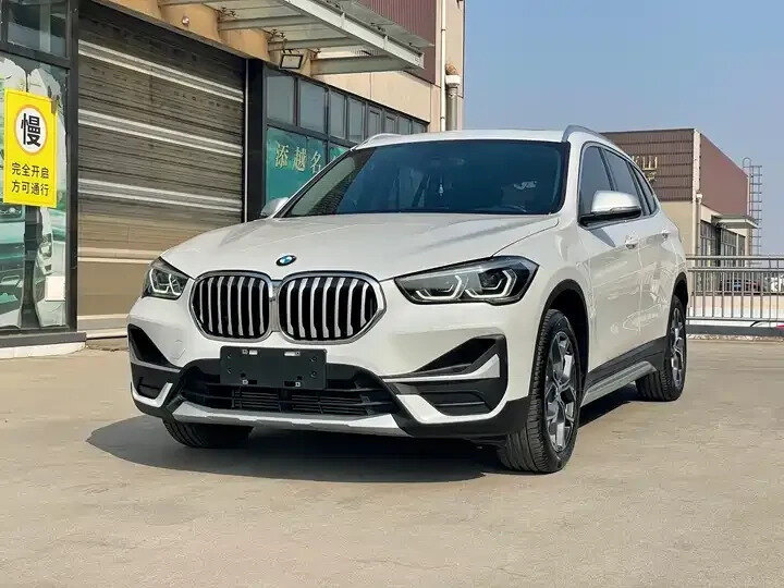 Открыть фотографии: BMW X1 III (U11/U12)