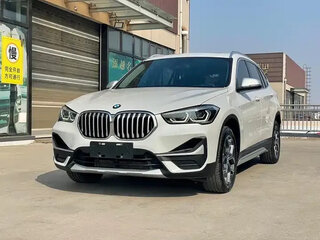 2022 BMW X1 18i sDrive III (U11/U12), белый, 3140000 рублей, вид 1