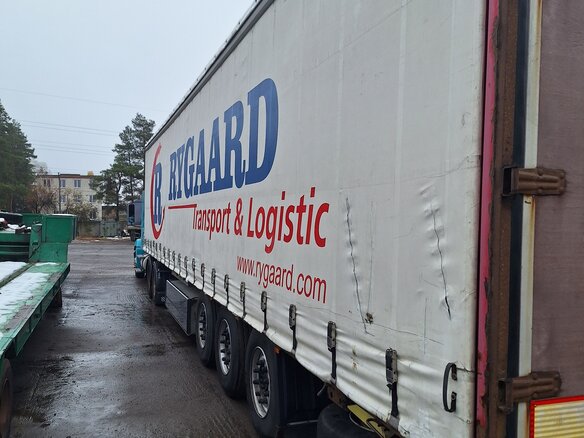 2004 Freightliner Century Class, зелёный, 3200000 рублей - вид 6
