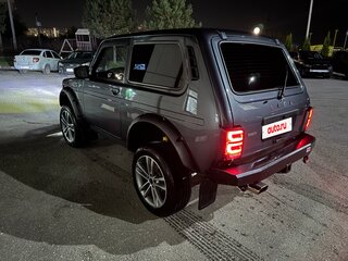 2021 Lada (ВАЗ) 2121 (4x4) Urban I Рестайлинг (2020), серый, 750000 рублей, вид 4