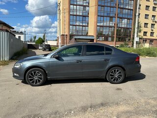 2011 Volkswagen Passat B7, серый, 900000 рублей, вид 5