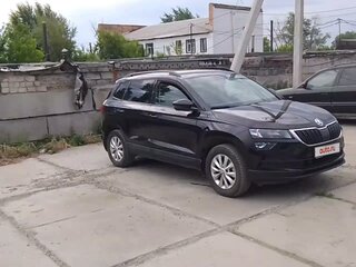 2021 Skoda Karoq I, чёрный, 2300000 рублей, вид 4