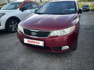 2011 Kia Cerato II, красный, 700000 рублей, вид 2