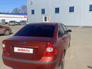 2008 Ford Focus II, красный, 340000 рублей, вид 4