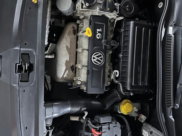2014 Volkswagen Polo V, красный, 999999 рублей - вид 18