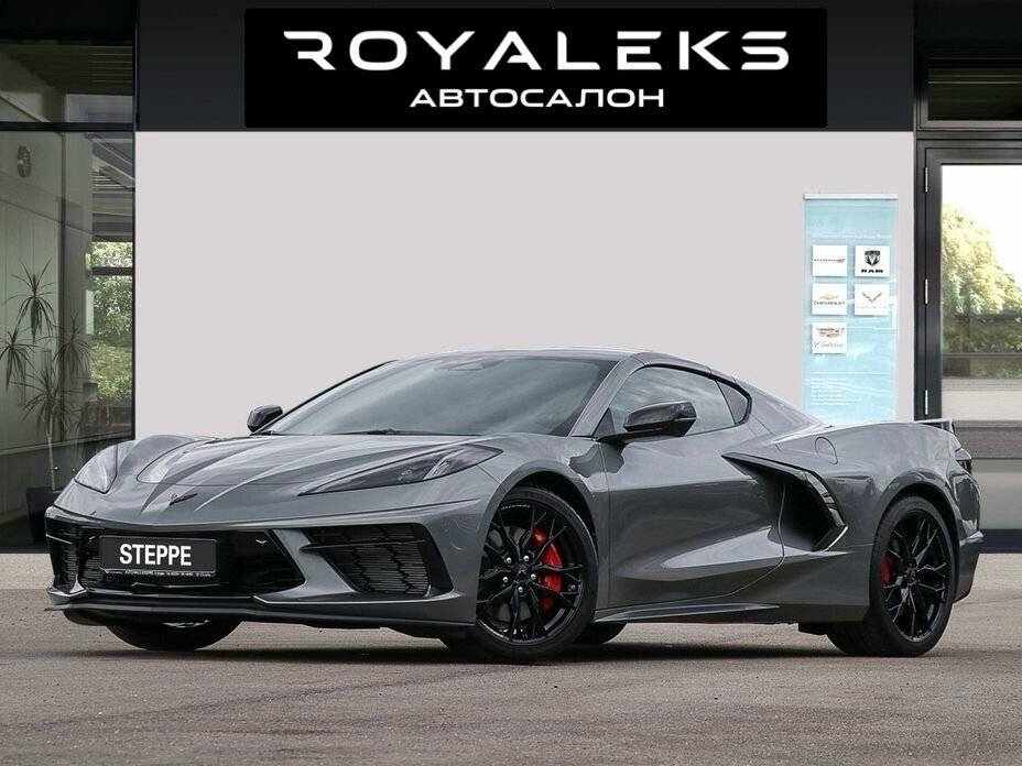 Открыть фотографии: Chevrolet Corvette C8