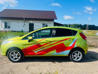 2011 Ford Fiesta Mk6, зелёный, 810000 рублей, вид 4