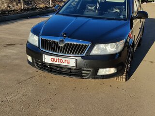 2010 Skoda Octavia Czech market II (A5) Рестайлинг, чёрный, 700000 рублей, вид 1
