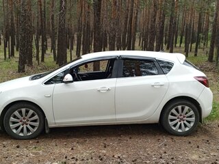 2011 Opel Astra J, белый, 500000 рублей, вид 5