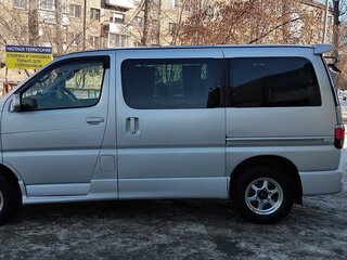 2000 Toyota Regius I Рестайлинг, серый, 1350000 рублей, вид 5