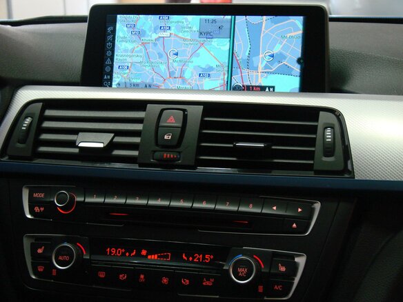 2012 BMW 3 серии 328i xDrive VI (F3x), синий - вид 4