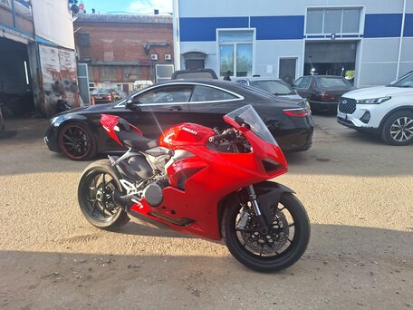 2020 Ducati Panigale V2, красный, 1250000 рублей, вид 4