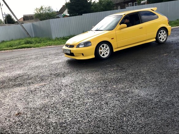 1999 Honda Civic VI, жёлтый - вид 3