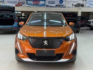 2021 Peugeot 2008 II, оранжевый, 1350008 рублей, вид 2