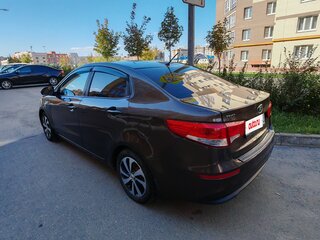 2016 Kia Rio III Рестайлинг, коричневый, 679000 рублей, вид 4
