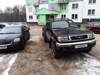 2000 Nissan Navara (Frontier) II (D22), чёрный, 899000 рублей, вид 3