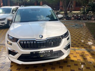 2024 Skoda Kodiaq I Рестайлинг, белый, 4950000 рублей, вид 1