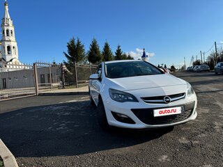 2014 Opel Astra J Рестайлинг, белый, 939000 рублей, вид 2
