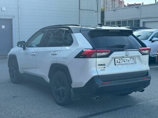 2021 Toyota RAV4 V (XA50), белый, 2999000 рублей, вид 4