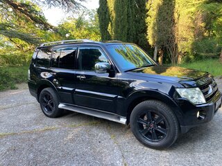2007 Mitsubishi Pajero IV, чёрный, 1800000 рублей, вид 3