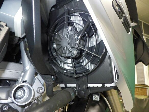 2015 BMW R 1200 GS, серый, 850000 рублей - вид 7