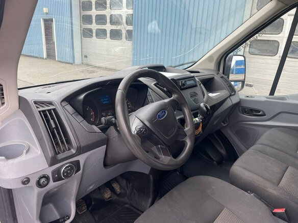 2018 Ford Transit, белый, 2000000 рублей - вид 3