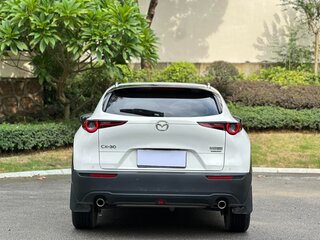 2023 Mazda CX-30 I, белый, 2006567 рублей, вид 5