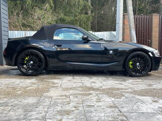 2008 BMW Z4 I (E85/E86) Рестайлинг, чёрный, 2500000 рублей, вид 4