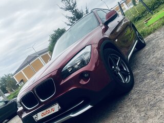 2011 BMW X1 18i I (E84), красный, 1150000 рублей, вид 1