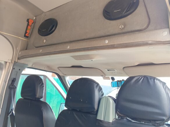 2010 Ford Transit, серебристый, 1250000 рублей - вид 22