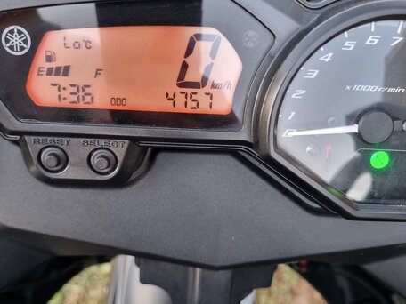 2013 Yamaha XJ6 (FZ6R), серый, 640000 рублей, вид 5
