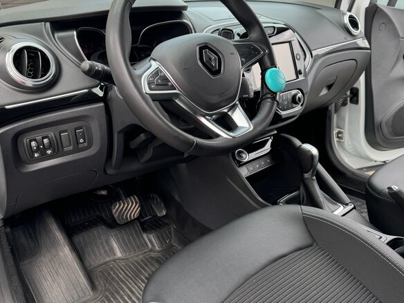 2021 Renault Kaptur I Рестайлинг, белый, 1950000 рублей - вид 10