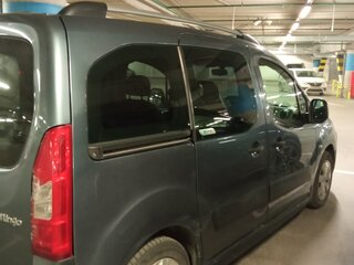 2011 Citroen Berlingo II, серый, 793000 рублей, вид 3