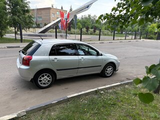 2004 Toyota Corolla IX (E120, E130), серый, 550000 рублей, вид 3