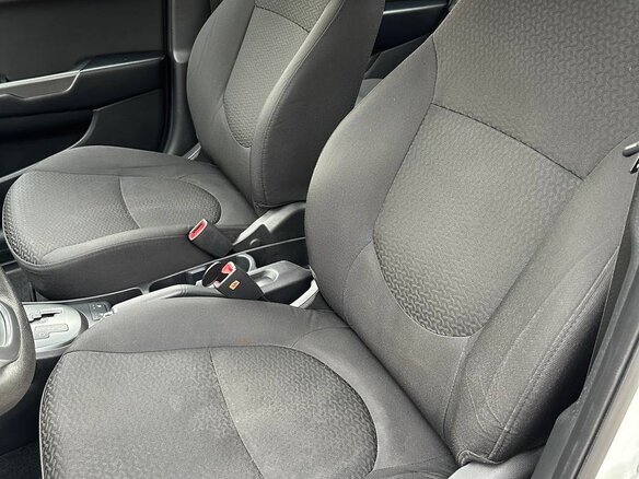 2012 Kia Rio 4-speed III, белый - вид 12