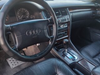 1995 Audi A8 I (D2), зелёный, 650000 рублей, вид 4