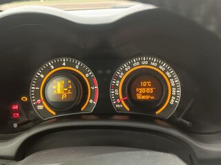 2012 Toyota Corolla X (E140, E150) Рестайлинг, белый, 1250000 рублей, вид 3