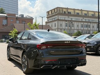2022 Kia K5 III, серый, 2490000 рублей, вид 2
