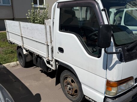 1998 Isuzu Elf (N-series), белый, 1000000 рублей, вид 2