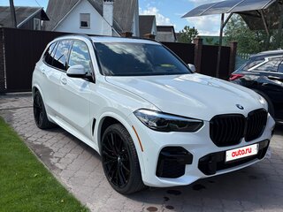 2023 BMW X5 40i IV (G05/G18), белый, 6150000 рублей, вид 2