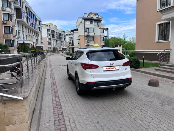 2015 Hyundai Santa Fe III, белый, 2000000 рублей - вид 12