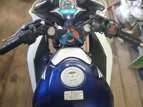 2011 Honda CBR 250R, белый, 260000 рублей - вид 7