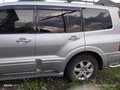 2006 Mitsubishi Pajero III Рестайлинг, серебристый, 900000 рублей - вид 3