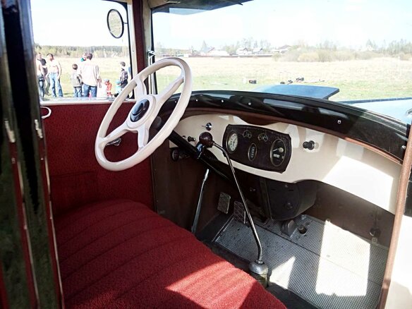 1927 Packard Six, чёрный - вид 2